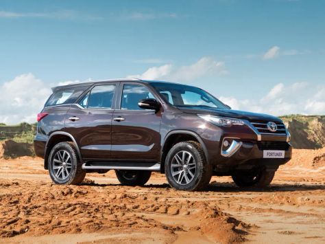 Fortuner, AN160, 2015–2020
