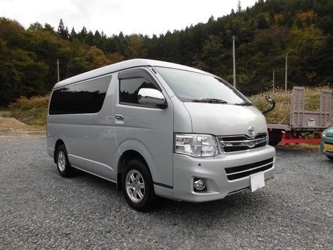 Hiace, H200, 2010–2013